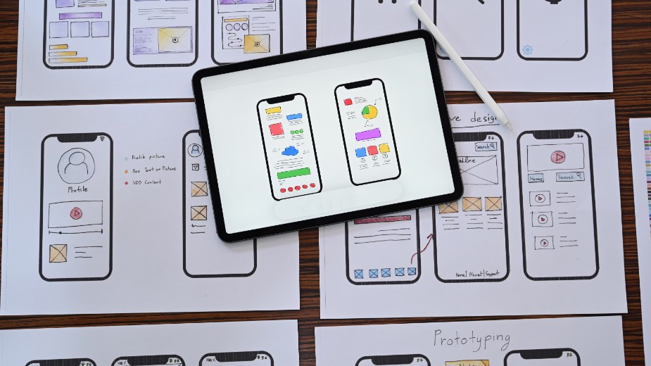 Step-by-Step Guide to Developing an iPhone App with Our London-based Company